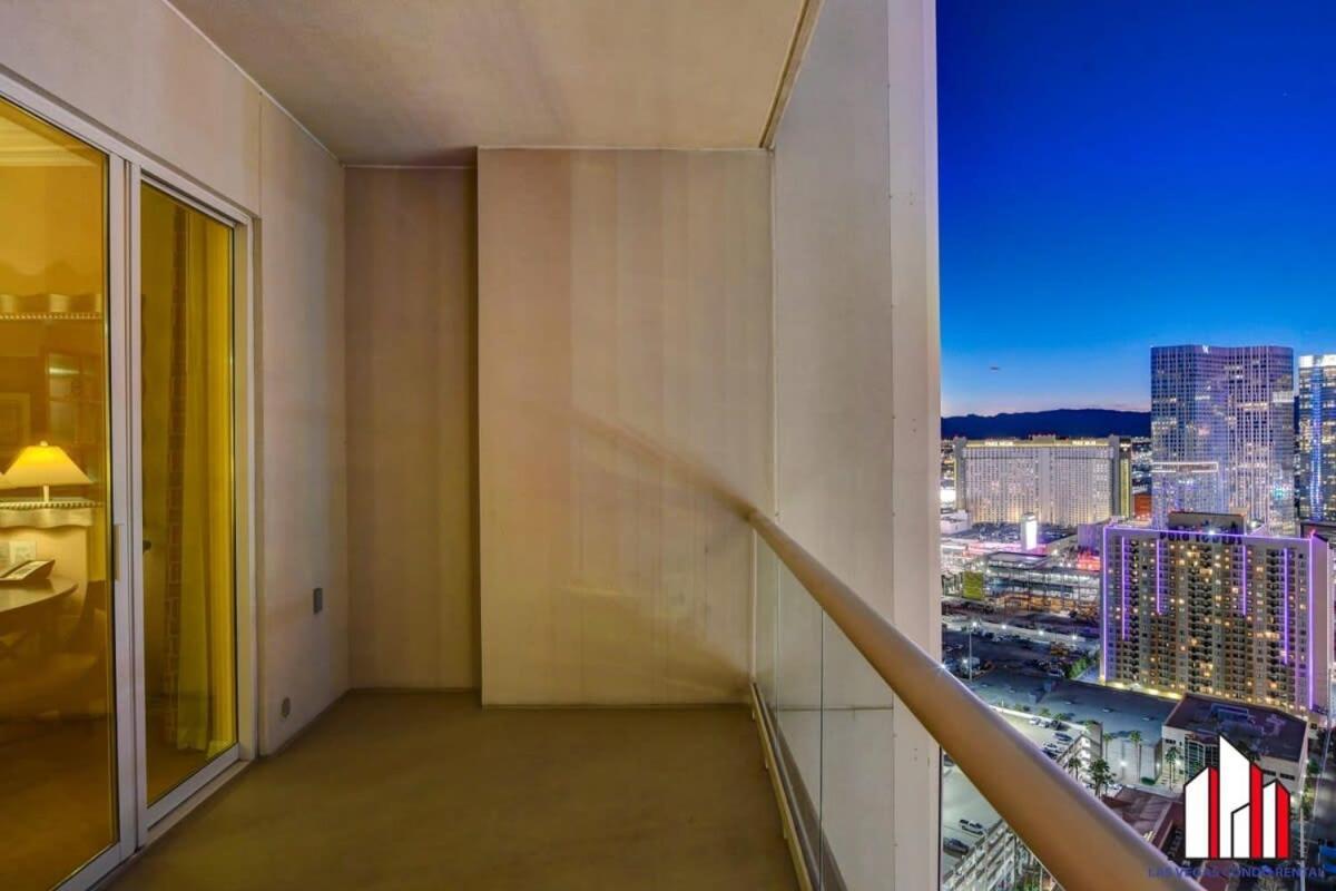 Mgm Signature-33-711 F1 Track & Strip View Balcony Las Vegas Exteriör bild